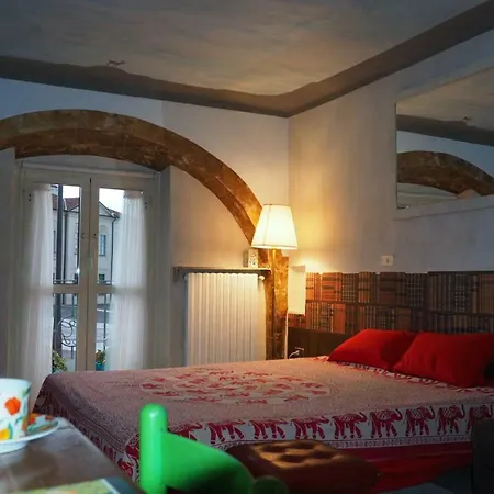 Monolocale Alla Reggia Apartmán *